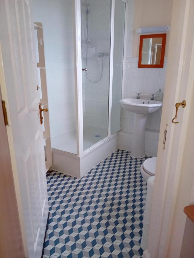 Ensuite Double Room Λονδίνο Εξωτερικό φωτογραφία